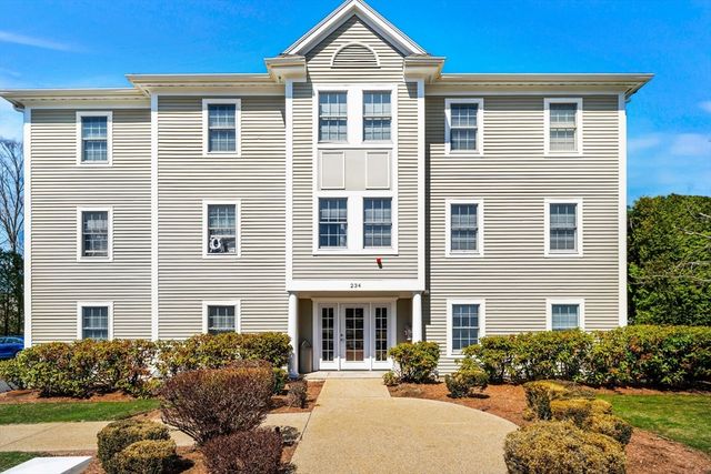 234 Water St 205, Wakefield, MA 01880