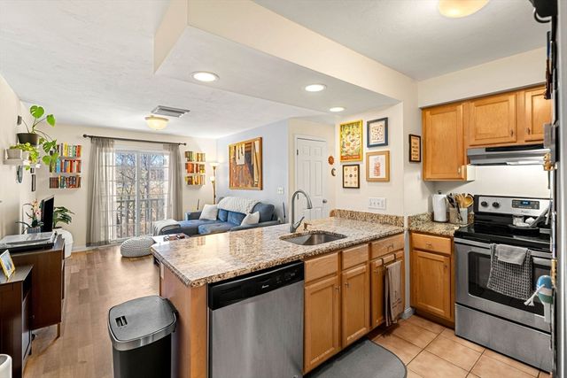 234 Water St 205, Wakefield, MA 01880