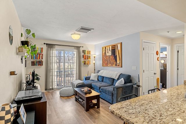 234 Water St 205, Wakefield, MA 01880