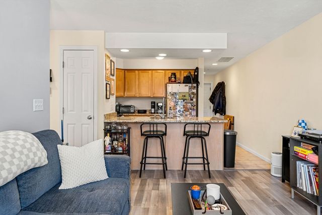 234 Water St 205, Wakefield, MA 01880