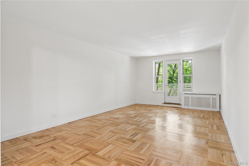 5601 Riverdale Avenue 2E, Bronx, NY 10471 — photo 2