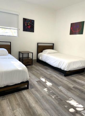 4311 SW 31st Dr, West Park, FL 33023