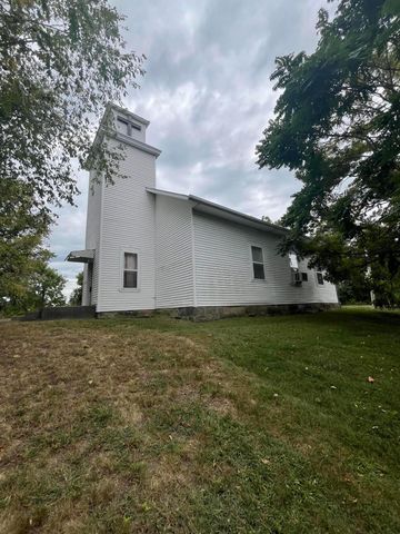 8688 National Road SE, Thornville, OH 43076
