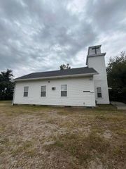 8688 National Road SE, Thornville, OH 43076