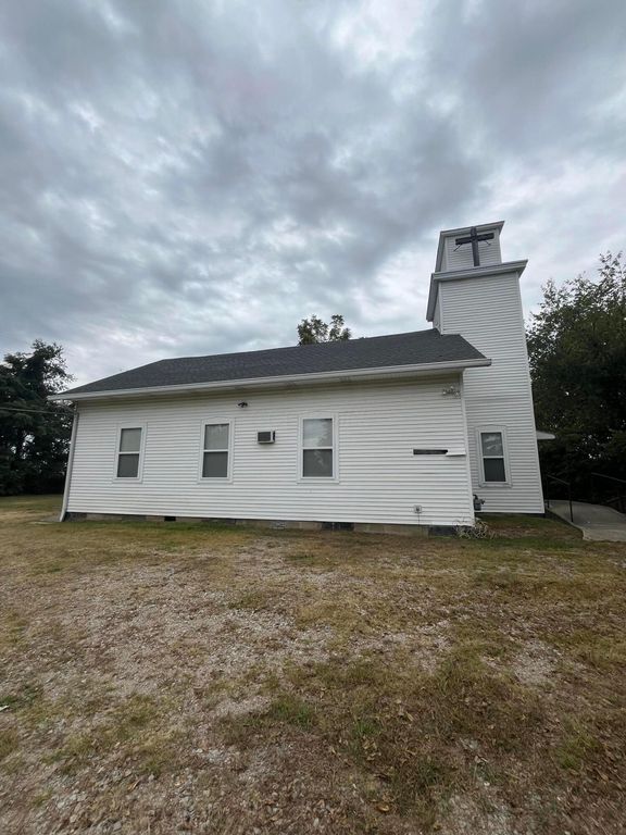 8688 National Road SE, Thornville, OH 43076