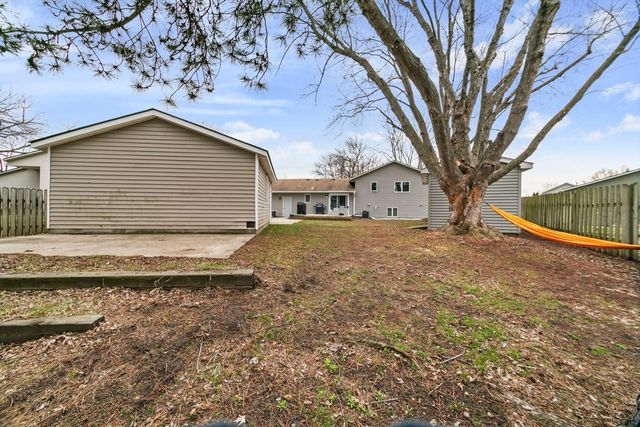 8726 Ivywood Avenue S, Cottage Grove, MN 55016