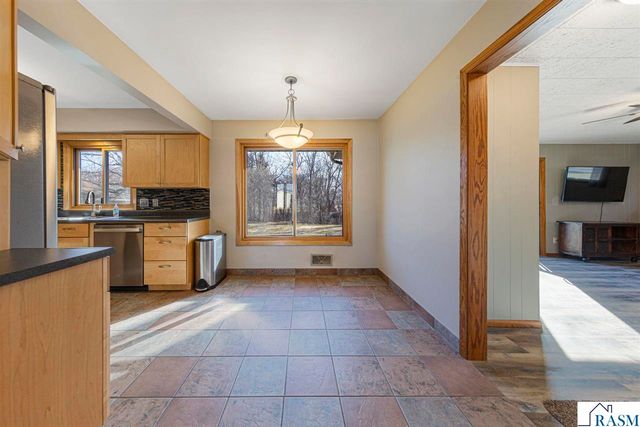 2028 Roe Crest Drive, North Mankato, MN 56003