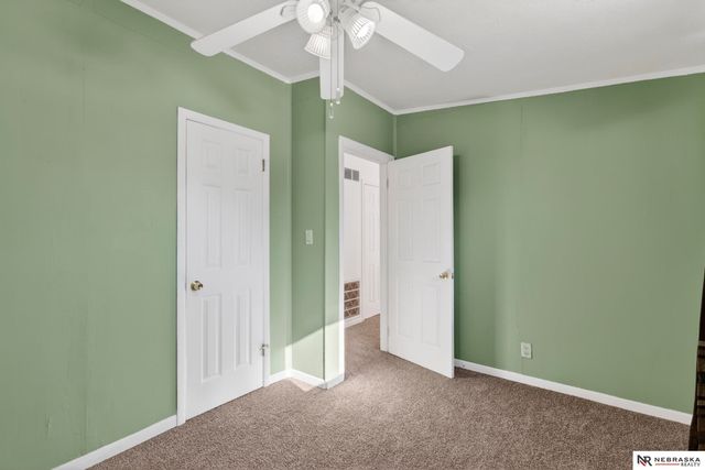 1014 W 31 Avenue, Bellevue, NE 68005