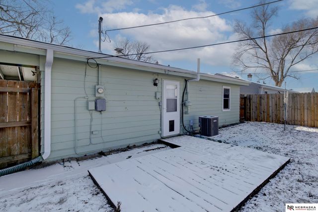 1014 W 31 Avenue, Bellevue, NE 68005