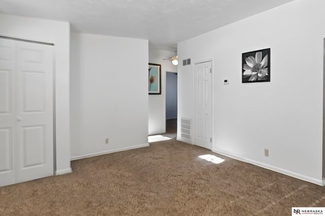 1014 W 31 Avenue, Bellevue, NE 68005