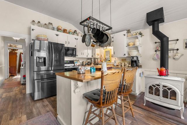 3217 Pleasant Valley Rd, Placerville, CA 95667