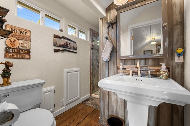 3217 Pleasant Valley Rd, Placerville, CA 95667
