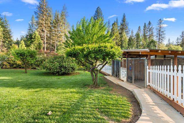 3217 Pleasant Valley Rd, Placerville, CA 95667