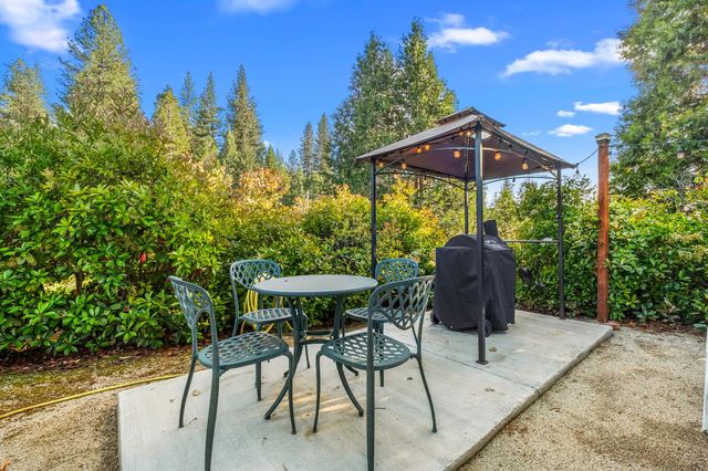 3217 Pleasant Valley Rd, Placerville, CA 95667