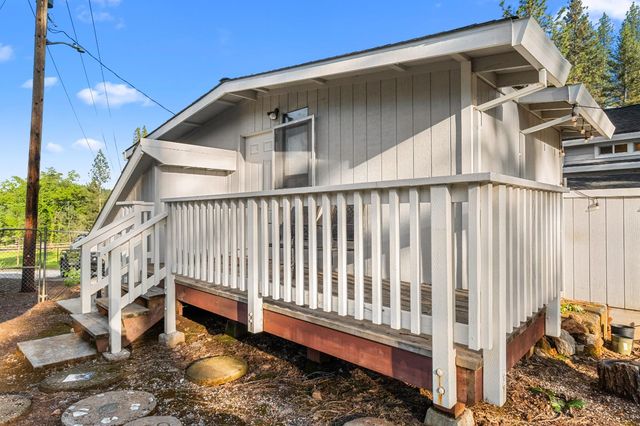 3217 Pleasant Valley Rd, Placerville, CA 95667