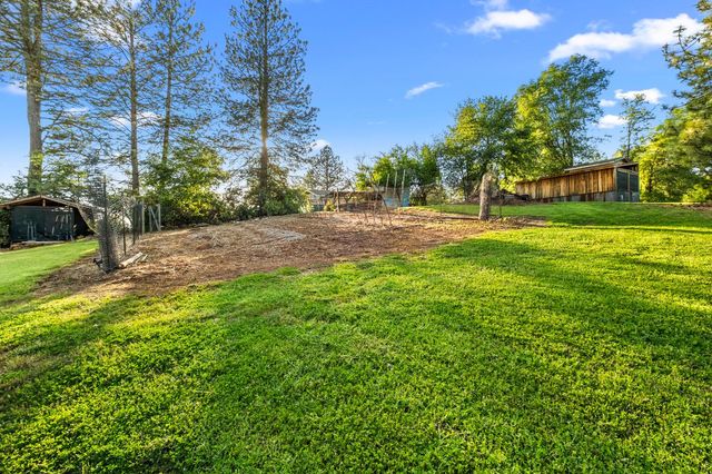 3217 Pleasant Valley Rd, Placerville, CA 95667