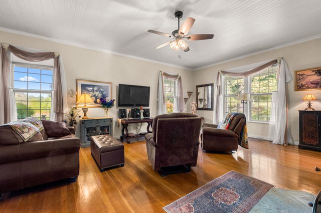 3217 Pleasant Valley Rd, Placerville, CA 95667