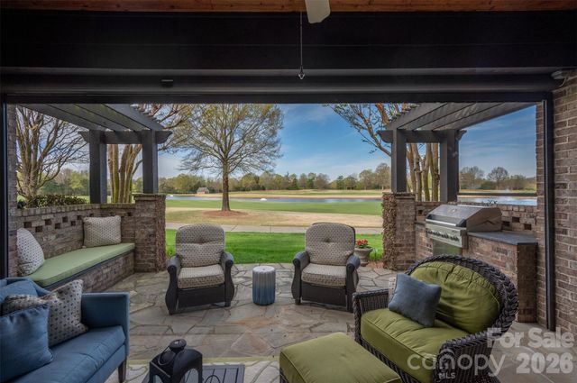 306 Royal Crescent Lane, Waxhaw, NC 28173