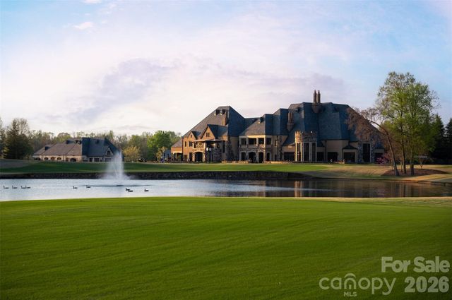 306 Royal Crescent Lane, Waxhaw, NC 28173