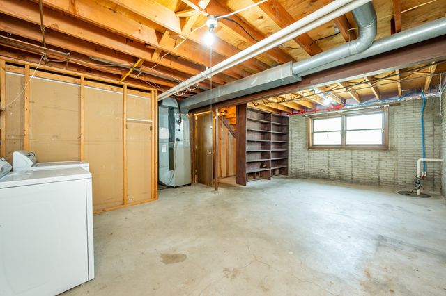 1000 Gordon Avenue, Norwalk, IA 50211