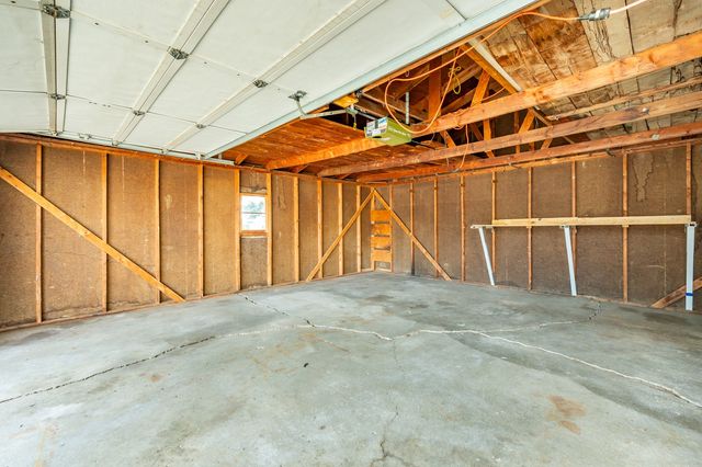 1000 Gordon Avenue, Norwalk, IA 50211