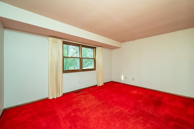 1000 Gordon Avenue, Norwalk, IA 50211