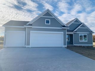 15774 Norwalk Road, Grand Haven, MI 49417