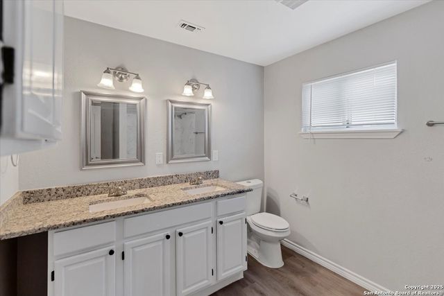 450 Millwood Ln, San Antonio, TX 78216