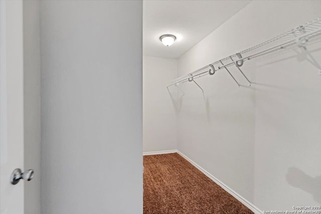 450 Millwood Ln, San Antonio, TX 78216