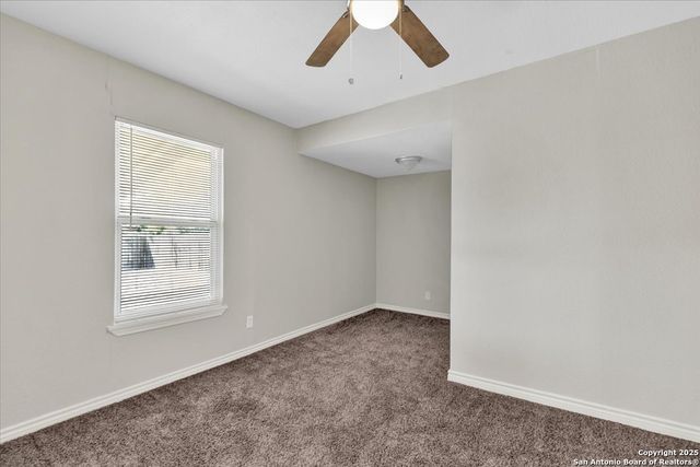 450 Millwood Ln, San Antonio, TX 78216