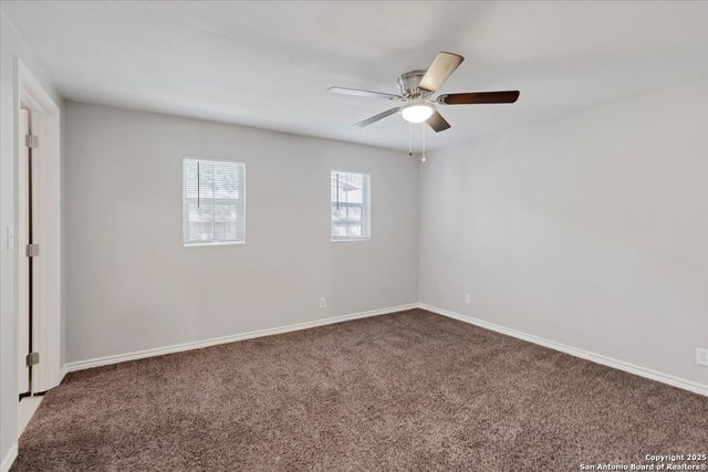 450 Millwood Ln, San Antonio, TX 78216