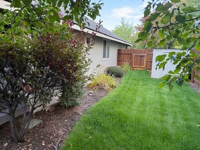 3310 NE Mendenhall Drive, Bend, OR 97701