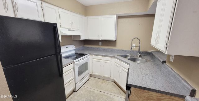 533 W GUADALUPE Road 1132, Mesa, AZ 85210