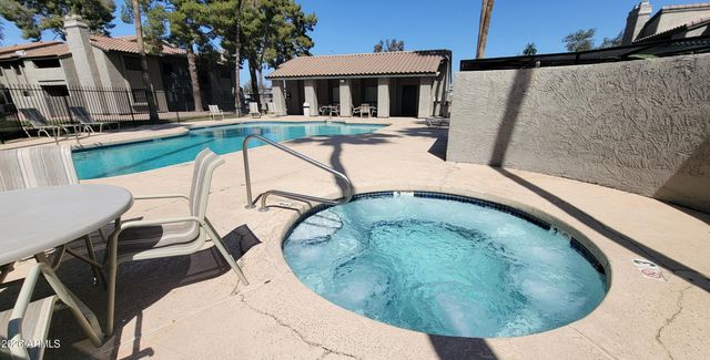 533 W GUADALUPE Road 1132, Mesa, AZ 85210