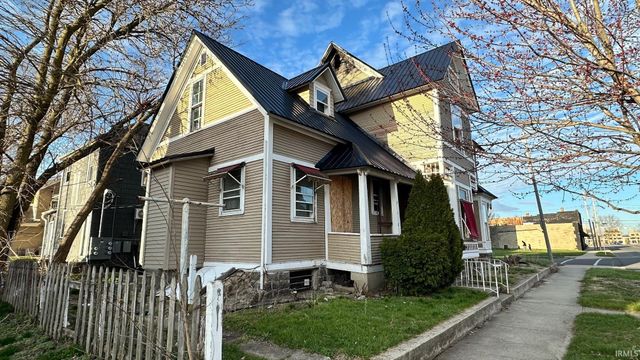 201 N 2Nd Street, Elkhart, IN 46516