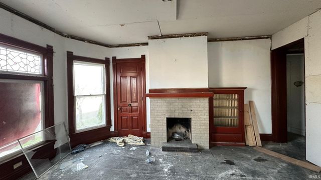 201 N 2Nd Street, Elkhart, IN 46516