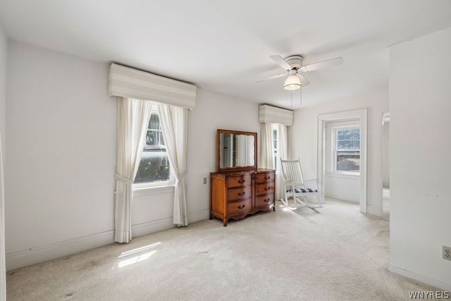 825 James Avenue, Niagara Falls, NY 14305