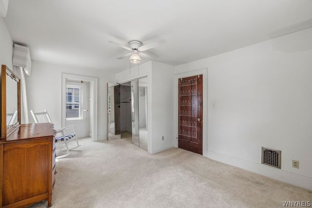 825 James Avenue, Niagara Falls, NY 14305