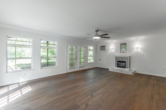 4001 Sherlin Drive, Chattanooga, TN 37412