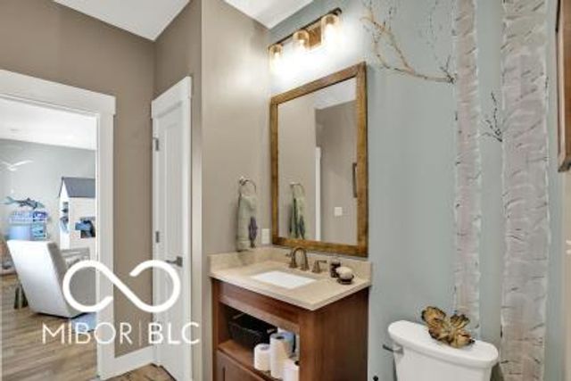 8145 Hanley Lane, Zionsville, IN 46077