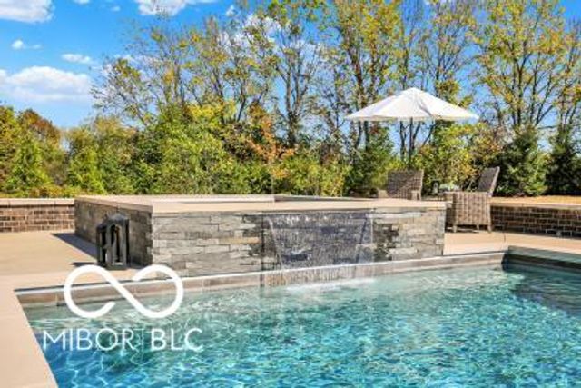 8145 Hanley Lane, Zionsville, IN 46077