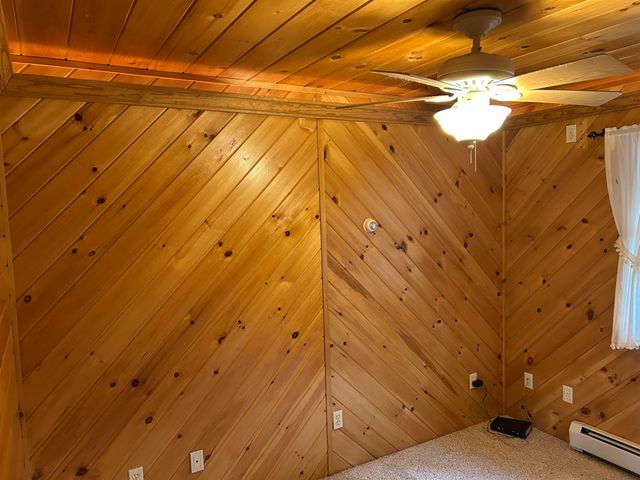 21 Boat Landing Road, Orford, NH 03777