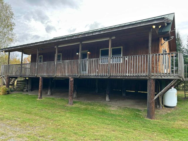 21 Boat Landing Road, Orford, NH 03777