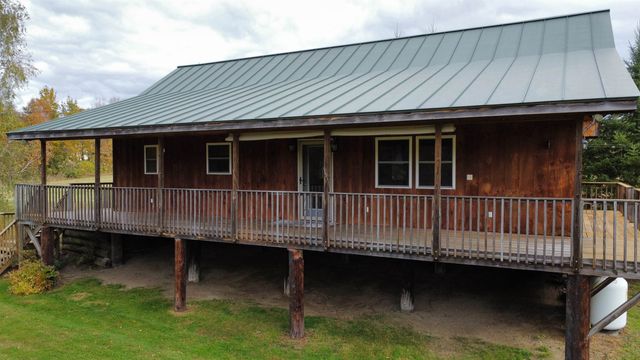 21 Boat Landing Road, Orford, NH 03777