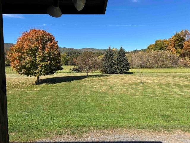 21 Boat Landing Road, Orford, NH 03777