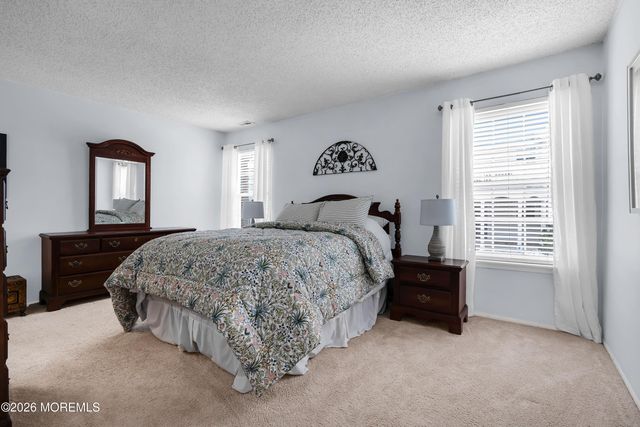 129 Tulip Lane, Freehold, NJ 07728