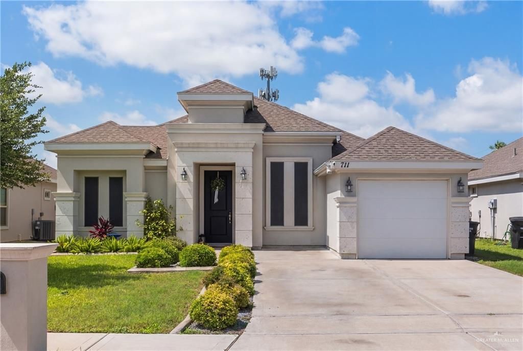 711 W Polk Avenue, Mission, TX 78573