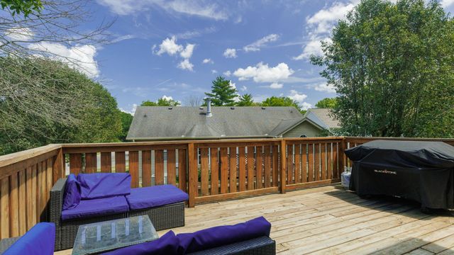 102 Oxford Ct, Goodlettsville, TN 37072