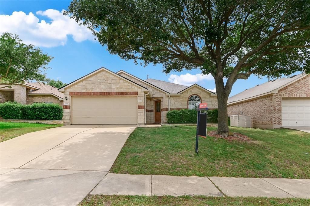 1901 Rachel LN, Round Rock, TX 78664