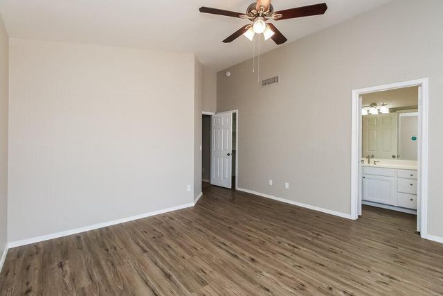 1702 W Jupiter Way, Chandler, AZ 85224
